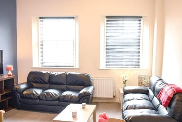 1 bed flat, North Road West, Stonehouse, Plymouth, PL15DJ - Image 7
